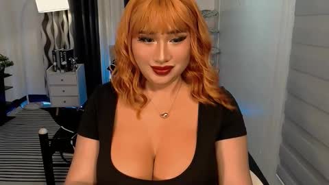 Snapshot of great_selfsuckerts chatting on October 7, 8:33 am PAULATHEONE online show from October 7, 8:33 am