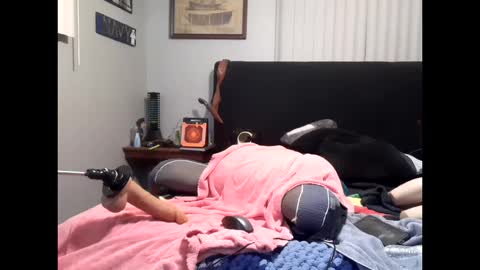 Snapshot of greatgoddamnsatan chatting on October 14, 9:21 am Lord Satan online show from October 14, 9:21 am