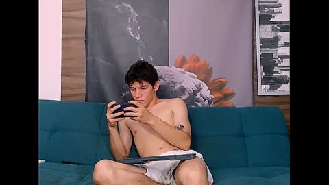 Snapshot of grecia_millercol chatting on December 11, 8:58 am grecia_millercol online show from December 11, 8:58 am