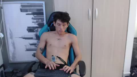 Snapshot of grecia_millercol chatting on February 23, 1:42 pm grecia_millercol online show from February 23, 1:42 pm