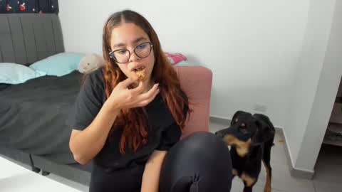 GreciaRuiz online show from September 26, 11:20 pm