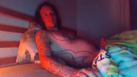 Snapshot of greenmoon88888 chatting on February 26, 10:42 pm Greenmoon online show from February 26, 10:42 pm