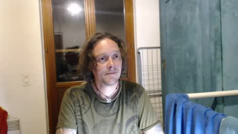 Snapshot of greenmoon88888 chatting on June 15, 10:12 pm Greenmoon online show from June 15, 10:12 pm