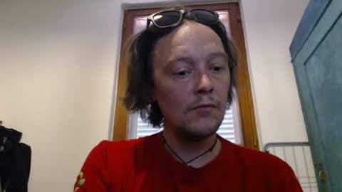 Snapshot of greenmoon88888 chatting on June 16, 10:29 am Greenmoon online show from June 16, 10:29 am