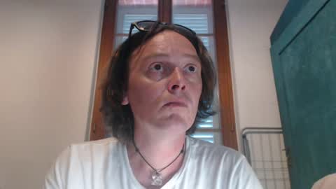 Snapshot of greenmoon88888 chatting on July 13, 9:56 am Greenmoon online show from July 13, 9:56 am