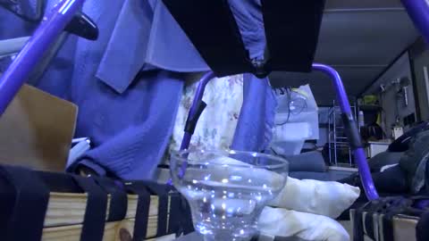 Snapshot of gregbball1 chatting on October 15, 1:39 am electrogee1 online show from October 15, 1:39 am