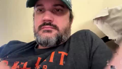 Snapshot of greggharden chatting on November 1, 7:05 pm greggharden online show from November 1, 7:05 pm