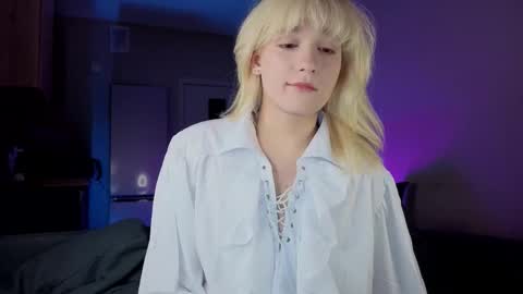 Snapshot of gregory_byyrd chatting on September 28, 9:53 pm Greg-independent model online show from September 28, 9:53 pm