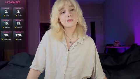 Snapshot of gregory_byyrd chatting on October 22, 9:58 pm Greg-independent model online show from October 22, 9:58 pm