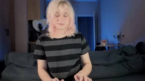 Snapshot of gregory_byyrd chatting on March 14, 9:09 pm Greg-independent model online show from March 14, 9:09 pm