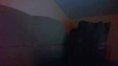 Snapshot of gregster0280 chatting on May 4, 7:21 pm dongiovani online show from May 4, 7:21 pm