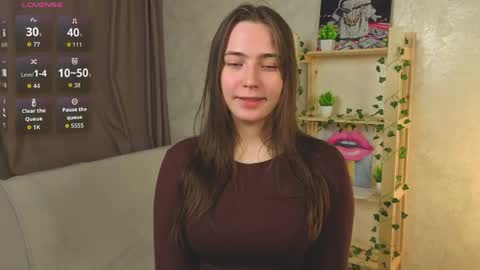 Snapshot of gretalinelle chatting on May 9, 4:45 pm Cutie Ellie online show from May 9, 4:45 pm