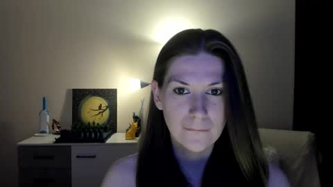 Snapshot of gretamiln chatting on October 10, 9:03 pm Greta online show from October 10, 9:03 pm