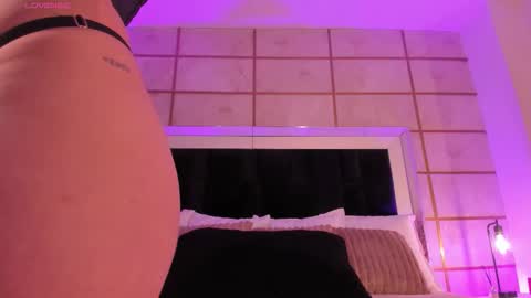 Greta Velvet  online show from February 12, 7:42 pm