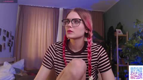 gretchen_mol online show from March 10, 7:46 am