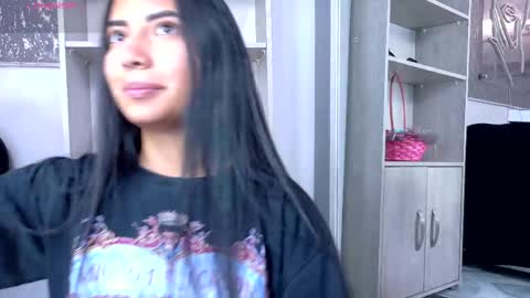 Snapshot of gretel_streit chatting on April 21, 3:13 am Gretel online show from April 21, 3:13 am