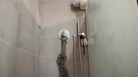 greyhoundbook online show from March 22, 5:05 pm