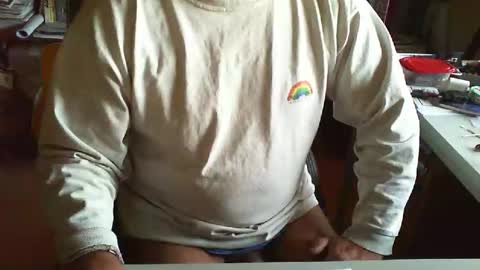 greyhounddog online show from March 7, 10:01 am