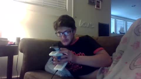 Snapshot of greyvan96 chatting on February 14, 4:09 pm Perfectlyaveragesavage online show from February 14, 4:09 pm