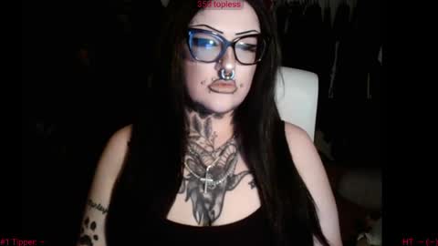 Snapshot of grindhouseho chatting on May 24, 3:00 am Grindhouse online show from May 24, 3:00 am