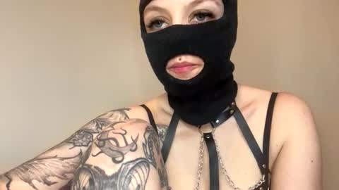grippy_box online show from October 22, 1:50 am