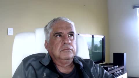 grisa01 online show from June 23, 3:32 pm