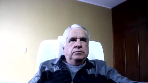 grisa01 online show from July 27, 12:34 pm