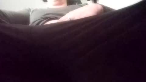 Snapshot of griszkaa06 chatting on December 22, 9:50 am griszkaa06 online show from December 22, 9:50 am