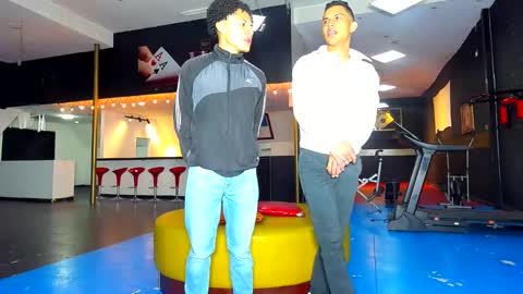 GRIVALS. THOMAS AND DAMIAND online show from December 15, 11:34 am