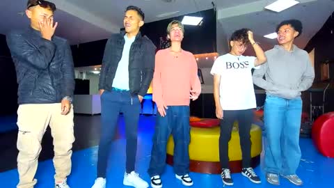 GRIVALS. THOMAS AND DAMIAND online show from December 17, 11:49 am