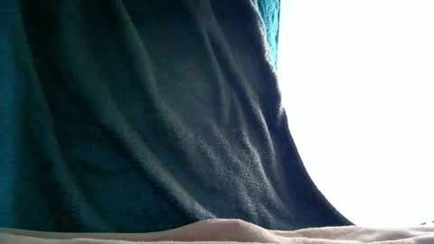 Snapshot of grownup69 chatting on October 14, 3:40 am Charlie online show from October 14, 3:40 am