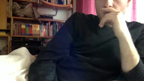 Snapshot of gruendamien chatting on February 19, 12:01 pm gruendamien online show from February 19, 12:01 pm