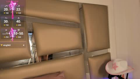 Snapshot of grupojade chatting on December 2, 11:29 pm grupojade online show from December 2, 11:29 pm