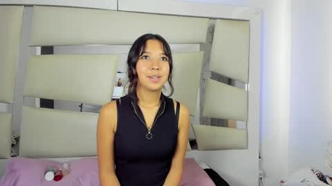 Snapshot of grupojade chatting on February 20, 8:47 pm grupojade online show from February 20, 8:47 pm