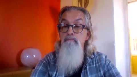 Snapshot of grybear60 chatting on November 27, 12:07 pm Grybear online show from November 27, 12:07 pm