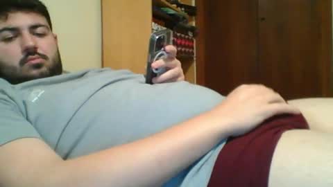 Snapshot of gsendra chatting on December 8, 10:08 am gsendra online show from December 8, 10:08 am