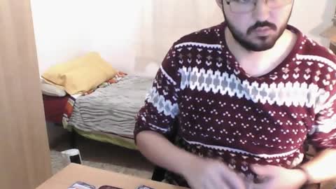 Snapshot of gsendra chatting on December 16, 11:44 am gsendra online show from December 16, 11:44 am