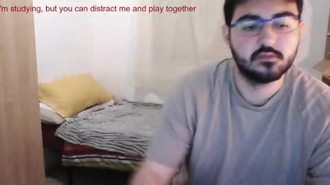 Snapshot of gsendra chatting on December 19, 9:40 am gsendra online show from December 19, 9:40 am