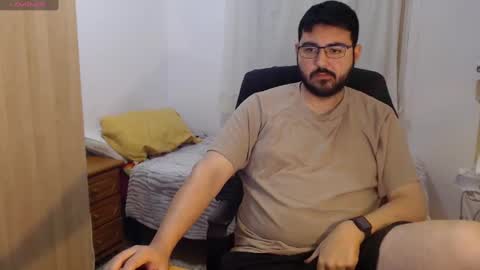 Snapshot of gsendra chatting on March 7, 10:24 am gsendra online show from March 7, 10:24 am