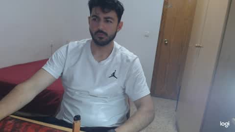 Snapshot of gsendra chatting on May 23, 11:58 am gsendra online show from May 23, 11:58 am