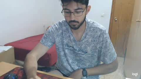 Snapshot of gsendra chatting on May 24, 10:31 am gsendra online show from May 24, 10:31 am