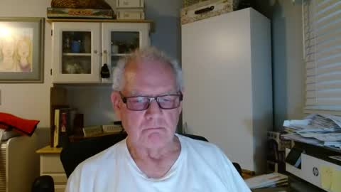 Horny Daddy online show from August 1, 1:10 pm