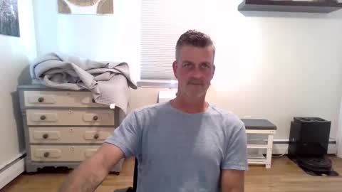 gudguy2025 online show from June 5, 2:45 pm