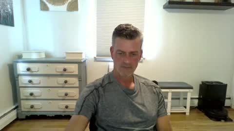 gudguy2025 online show from June 17, 5:03 pm