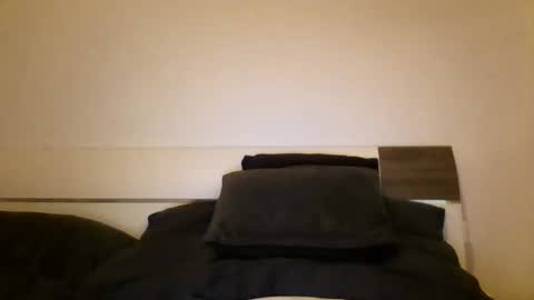 Snapshot of guerillatequilla chatting on April 24, 1:02 pm guerillatequilla online show from April 24, 1:02 pm