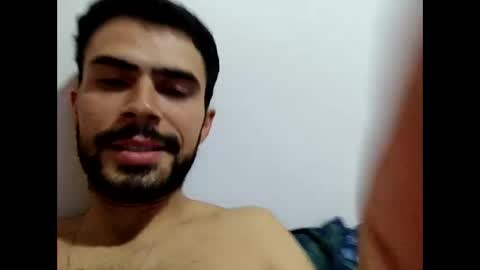 Snapshot of guguzinhox chatting on February 22, 12:16 am guguzinhox online show from February 22, 12:16 am