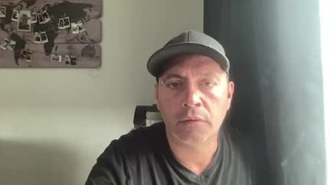 Snapshot of guil0 chatting on July 14, 3:07 pm guil0 online show from July 14, 3:07 pm