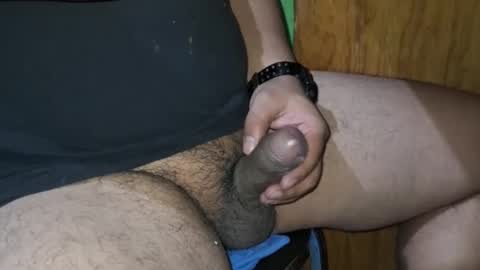 Snapshot of guillermo723 chatting on February 7, 12:53 am guillermo723 online show from February 7, 12:53 am