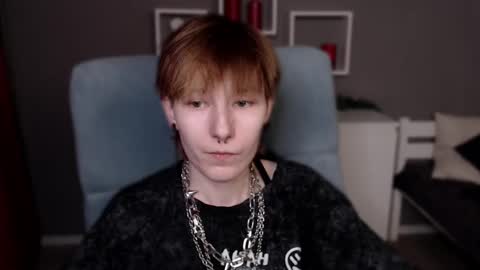 guitarandangell online show from March 7, 6:38 pm