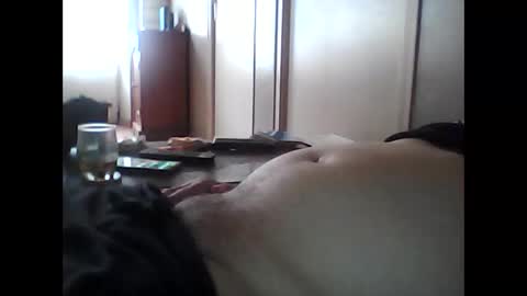 Snapshot of guizmeau72 chatting on October 20, 2:17 pm guizmeau72 online show from October 20, 2:17 pm